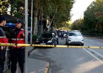 Vrasja e gjyqtarit Astrit Kalaja në ambiente gjyqësore, ngjarje që ka tërhequr vëmendjen e mediave ndërkombëtare.