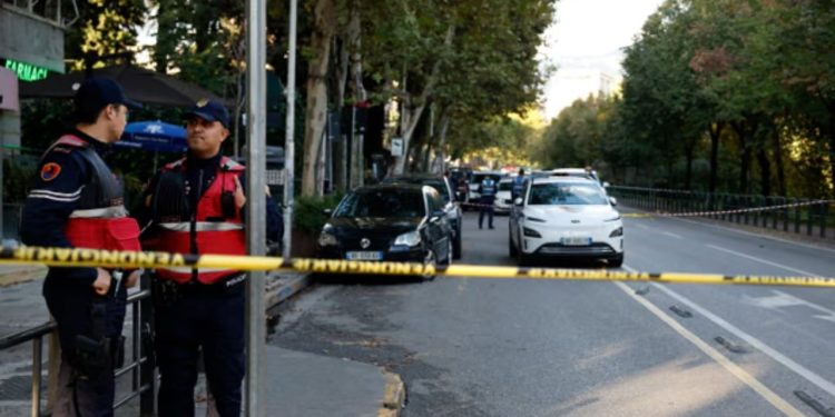 Vrasja e gjyqtarit Astrit Kalaja në ambiente gjyqësore, ngjarje që ka tërhequr vëmendjen e mediave ndërkombëtare.