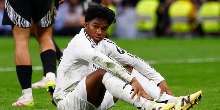 Ylli brazilian, i njohur si “fenomeni” i ri pas transferit të tij tek Galaktikët, ka lënë të kuptohet se mund të largohet nga Madridi gjatë merkatos së janarit.