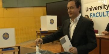 Zgjedhjet lokale në Kosovë: Kurti votoi dhe theksoi rëndësinë e vendimeve për katër vitet e ardhshme në komunat e vendit.