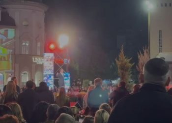 Zgjedhjet në Kosovë/ Takimi përmbyllës i fushatës, Kurti thotë për kandidatin e LDK-së: Mungesë ideje dhe vullneti.