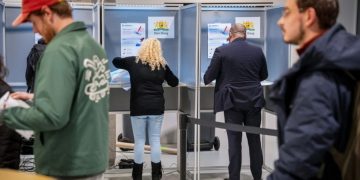 Zgjedhjet parlamentare në Holandë: Ekstremi i djathtë renditet i dyti, surprizë në krye të listës