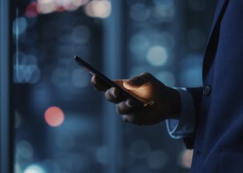 ‘Hitleri, dhomat e gazit dhe abuzimi’, reagim ndaj mesazheve raciste të publikuara nga republikanët e rinj në SHBA