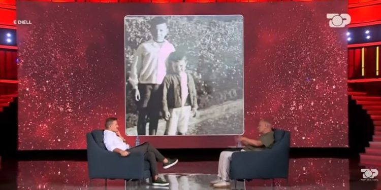 ‘Kisha një takimin me një vajzë italiane dhe…’ Edi Tushe ndan me “Galeri” përjetimet e tij, kujtimet me prindërit dhe tragjedinë e vëllait të tij të ndaluar.