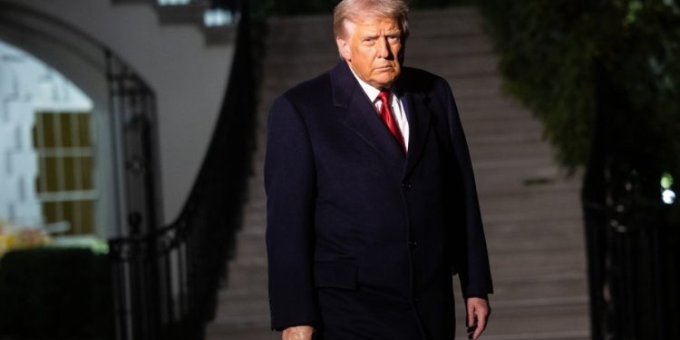 ‘Trump: Nuk do të humbasë kohë me Putinin, takimi i ri vetëm nëse arrihet një marrëveshje për Ukrainën’