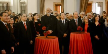 113-vjetori i Pavarësisë, Begaj: Kemi ndërtuar një imazh të besueshëm në skenën ndërkombëtare / Rama: Prania e presidentes së Kosovës ka rëndësi të madhe.