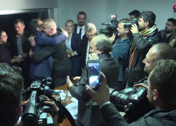 2300 vite dënim për kundërshtarin e Erdogan/ Kryeprokurori në Stamboll, i 'çmendur' nga akuzat, e konsideron përgjegjës për 142 shkelje ligjore