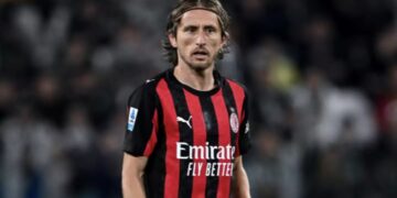 40-vjeç Modriç, një nga katër lojtarët kryesorë në Serie A, thyen pritshmëritë.