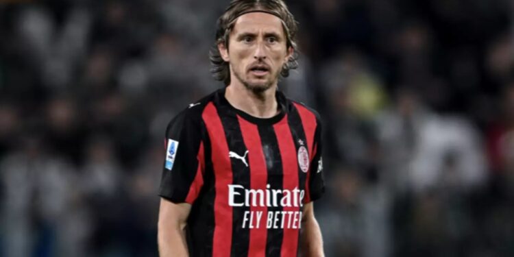 40-vjeç Modriç, një nga katër lojtarët kryesorë në Serie A, thyen pritshmëritë.