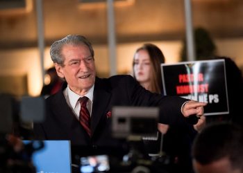 Berisha: Lubinë dhe Ramaduron do i nisim tek Erion Veliaj! Nuk do ndalemi gjer në largimin e tyre