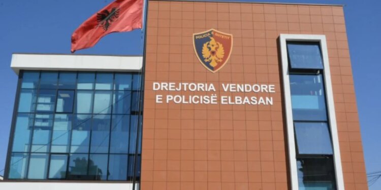 63-vjeçari nga Elbasani arrestohet për drogë dhe armëmbajtje të paligjshme