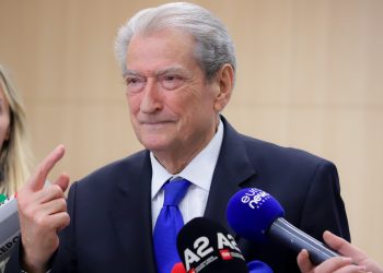 Berisha: Edi Rama 50 milionë euro u ka plaçkitur shqiptarëve dhe kërkon t’ia faturojë të gjitha Lubi Ballukut