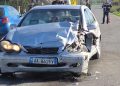 Aksident i rëndë në Fier: Dy automjete kollidojnë, gjashtë persona të lënduar dërgohen në spital