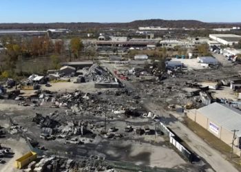 Aksidenti tragjik në ajër në Kentucky shkakton 14 viktima, kërkimet për 9 të zhdukur vazhdojnë.