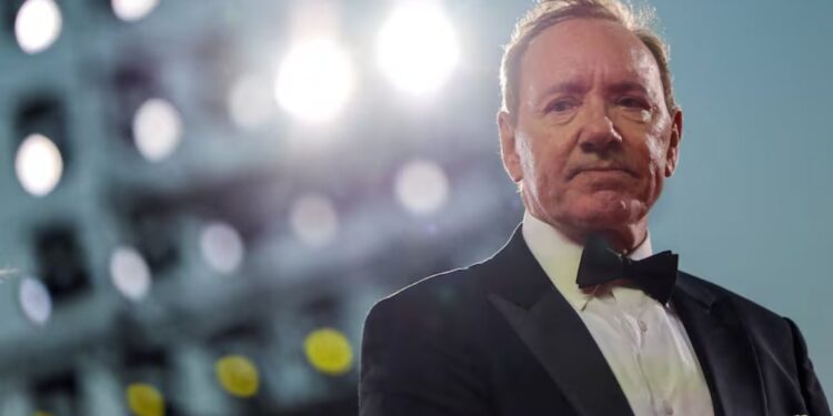 “Aktori Kevin Spacey ndan vështirësitë e tij financiare pas akuzave për ngacmim seksual: ‘Nuk kam shtëpi, jetoj në…’”