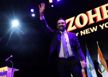 Analiza e CNN: Demokratët fitojnë në të gjitha aspektet zgjedhore, ja përfundimet para përballjes për Senatin gjatë mandatit të Trump.