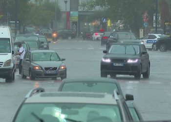 Anijet pezullojnë aktivitetin, ndërmerren masa për parandalimin e pasoja në pritje të stuhisë së paralajmëruar që nga mesnata.