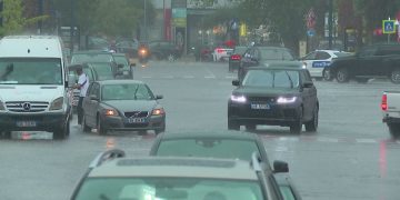 Anijet pezullojnë aktivitetin, ndërmerren masa për parandalimin e pasoja në pritje të stuhisë së paralajmëruar që nga mesnata.