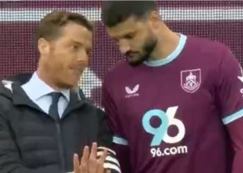 Armando Broja vazhdon të përballet me vështirësi, pasi as në ndeshjen e së shtunës ndaj West Ham-it nuk e gjen veten si lojtar i zgjedhur.