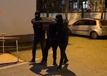 Arrestohet 36-vjeçari, i dënuar nga Maqedonia e Veriut për falsifikim monedhash, i shpallur në kërkim edhe për vjedhje.