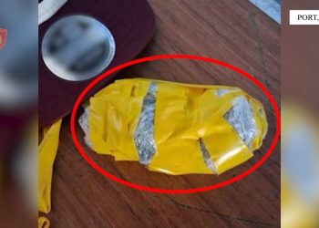 Arrestohet marinari i tragetit Durrës-Ankona për përpjekjen për kalimin e një pakete me drogë.