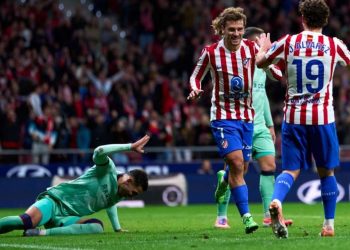 Atletico Madrid del me forcë në garën për kryesimin e La Ligës, falë performancës së shkëlqyer të Griezmann.