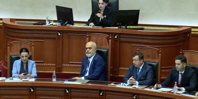 Balluku: Përplasje mes GJKKO dhe qeverisë/ Zbardhen pretendimet e gjykatës pas çështjes së zv.kryeministres në Kushtetuese