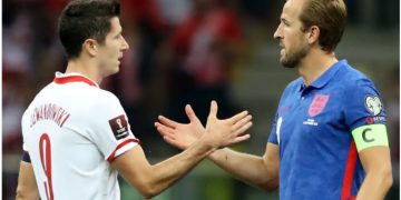 Barcelona konsideron Kane si një mundësi për të zëvendësuar Lewandowskin, ndërsa Milan po kërkon shpresa...