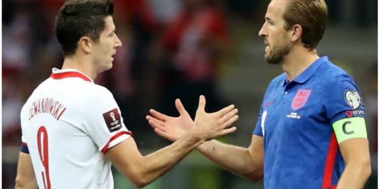 Barcelona konsideron Kane si një mundësi për të zëvendësuar Lewandowskin, ndërsa Milan po kërkon shpresa...