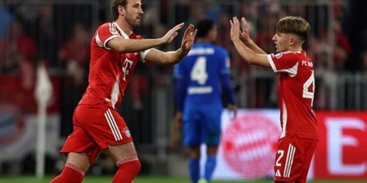 Bayern vazhdon dominimin e tij: 15 ndeshje, 15 fitore, thellon rekordet e papara.