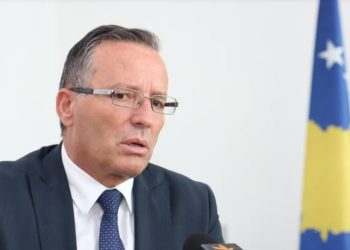 Bedri Hamza emërohet kryetar i ri i PDK-së, pa asnjë votë kundër kandidaturës së tij.