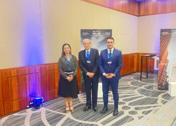 Berisha dhe deputetët e PD-së në Brazil: Lideri i opozitës njofton përpara se të ekspozojnë situatën kritike në Shqipëri.