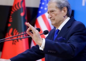 Berisha njofton se do të paraqitet në SPAK për t'u marrë në pyetje lidhur me ngjarjet e 21 Janarit: "Do të shkoj, por hetimi është politik."