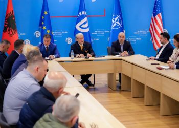 Berisha shpërndau detaje të bisedës me Donald Lu lidhur me konferencën e policisë për luftën ndaj drogës: ‘Na veç me drogën e fortë merremi’, theksoi ai.