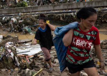 Bilirn e vdekjeve nga tajfuni “Kalmaegi” në Filipine rritet, 114 të humbur jetën dhe mijëra të zhvendosur.