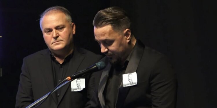 Blero ndjen emocion gjatë homazheve për Shpat Kasapin: E humbëm një njeri të paharruar