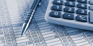 Buxheti 2026, rritje për pagat dhe pensionet/ Rritje rekord prej 8.9 miliardë eurosh, për herë të parë pagat e shtetit do të indeksohen.