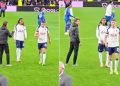 Çfarë po ndodh te Tottenham? Dy lojtarë e shmangin trajnerin e tyre…