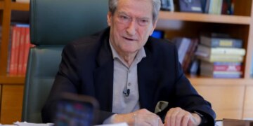 Debati në Kamzë me Nokën, Berisha: Askush nuk është përjashtuar nga partia, PD do të ofrojë…