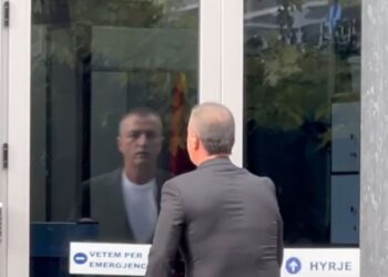 Deputeti Tërmet Peçi paraqitet në SPAK