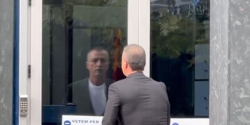 Deputeti Tërmet Peçi paraqitet në SPAK