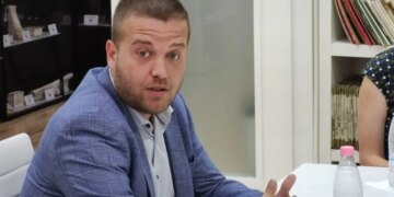 Deputeti socialist kërkon listën e individëve të ndaluar në kufi, pas shpalljes ‘non grata’ të dy gazetarëve shqiptarë në Greqi.