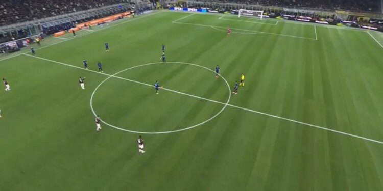 Derbi Inter-Milan në “San Siro”: Të dyja ekipet përballen në kërkim të pikëve të plota për titullin.