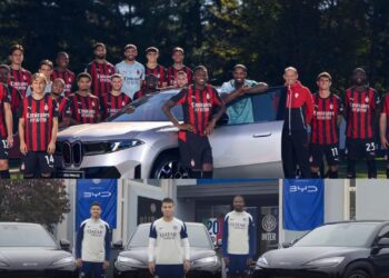 Derbi i Milanos: Një vështrim në garazhet e futbollistëve, ja cilat super makina zotërojnë yjet e Interit dhe Milanit.