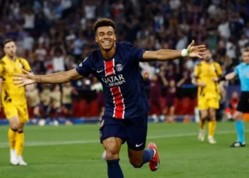 Desire Doue, trashëgimtari i Lamine Yamal, talenti i PSG-së, shpallet fitues i ‘Golden Boy 2025’