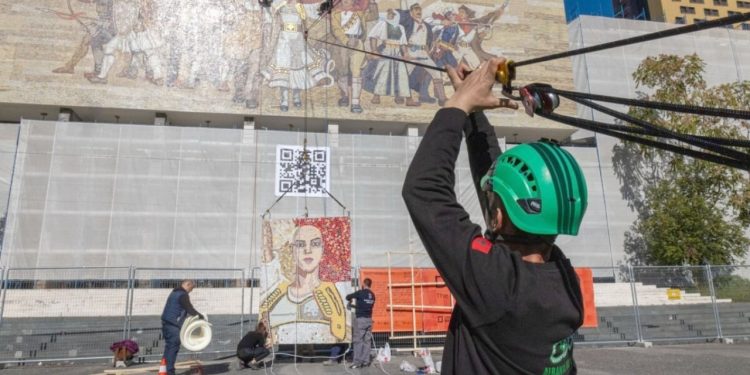 Diskutimi mbi mozaikun në Tiranë, eksperti Auron Tare: Nuk përbën provokim për ligjin e votuar në Kuvend, por...