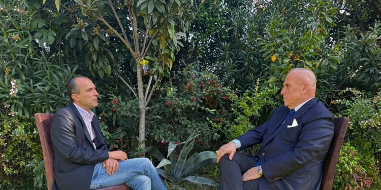 “Ftesa e NATO-s në 2008 ishte rezultat i marrëveshjes Nano-Berisha, një vit më parë,” thotë Ilir Kulla: “Fatosi nuk u hakmor as në vitin ‘97, u largua nga politika sepse nuk e shihte veten të përjetshëm.”