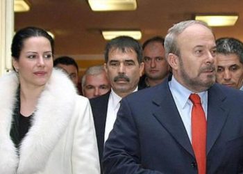 Ftesë në 5: Si u shpall lidhja e Fatos Nanos me Xhoanën në vitin 2001?