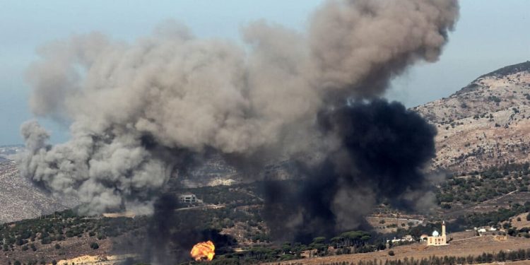 Gazitë e fundit në jug të Libanit, Izraeli paralajmëron për intensifikimin e operacioneve kundër Hezbollahut.