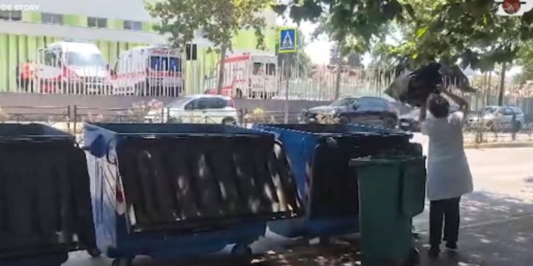 Historia e brendshme: “Janë banditë, më eliminon nëse raportoj”, rrëfimi tronditës: Ku shkojnë mbetjet spitalore të rrezikshme.